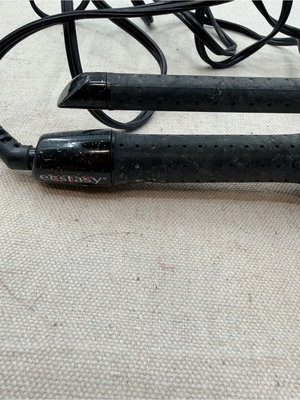 Gold Barrel Curling Wand with Black Handle - Professional Styling Tool